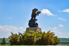 New York Life Eagle in Summit Overlook Park, St. Paul