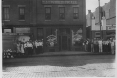 South St. Paul Post Office hold witnesses - August 30, 1933