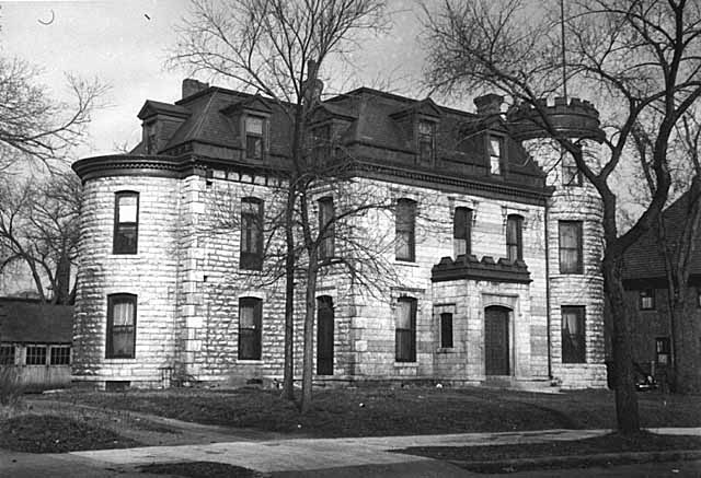 Stanford Newel House at 251 Dayton Ave circa 1941