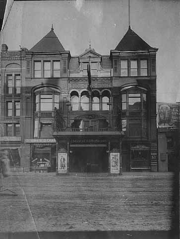 Second Bijou Opera House in Minneapolis circa 1907 (MHS)