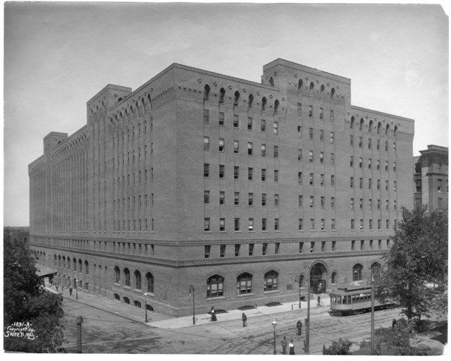 Butler Brothers Warehouse building Minneapolis circa 1910 (MHS)