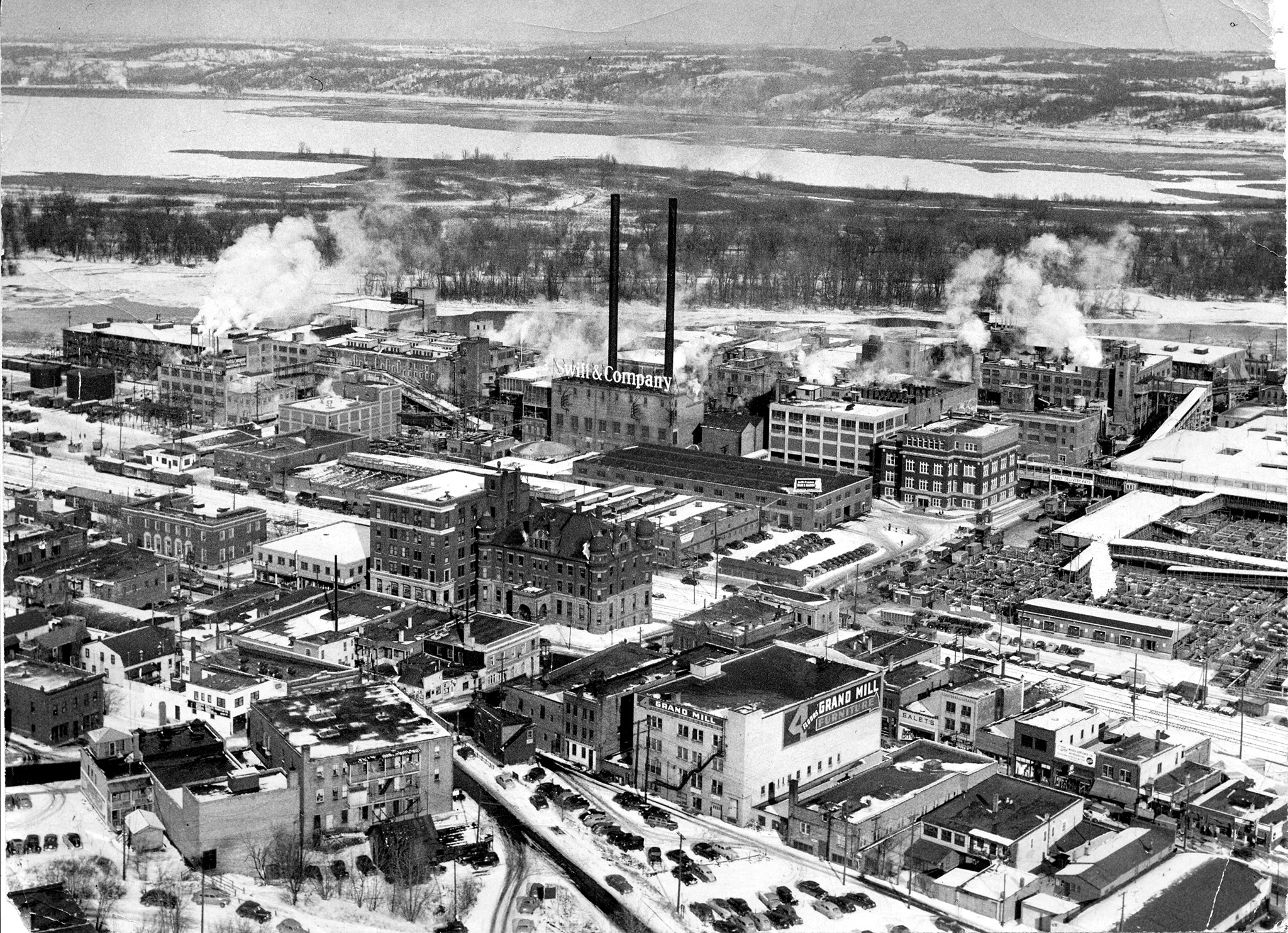 Ariel View of South St. Paul circa 1945 (Dakota County Historical Society)