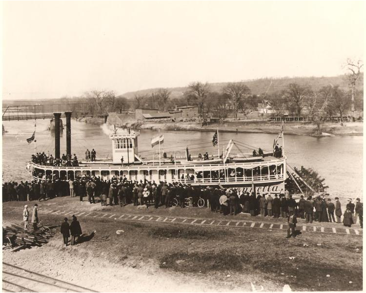 Steamboat on the Minnesota River
