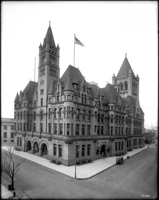 Old Federal Courthouse circa 1915 (MHS)
